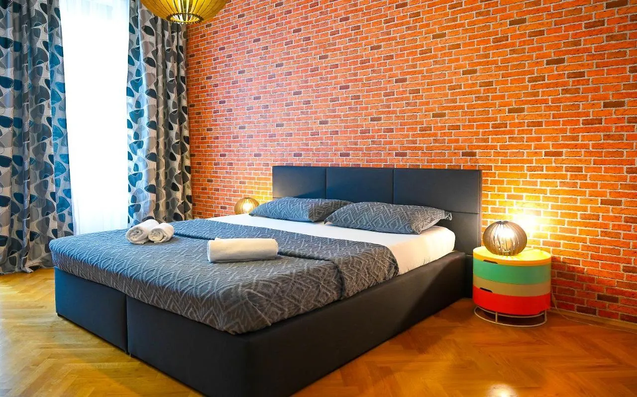 Elegant Suite Augarten location